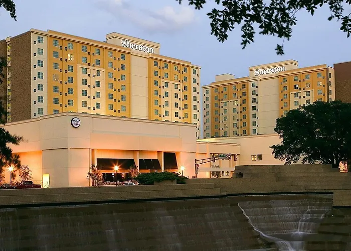 Hotel Sheraton Worth Downtown 4*